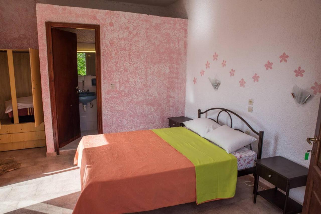Madalenas B&B Пелекас Экстерьер фото